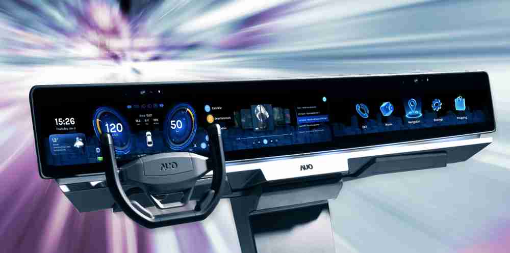 至成国际开拓前瞻显示技术创新应用，，结合优异整合设计能力，，，开发智能车载FIDM Plus一体化显示方案，，，让驾驶操作与车内娱乐体验再进化