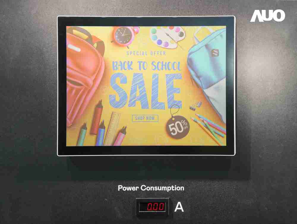 至成国际展示胆固醇液晶超低耗能户外全彩显示器，，，，ChLC（胆固醇液晶）以双稳态技术使静态显示零功耗，，，具省电、、、、高彩度、、、、环保的特性，，还整合软硬件系统解决方案，，可透过单一云端平台管理